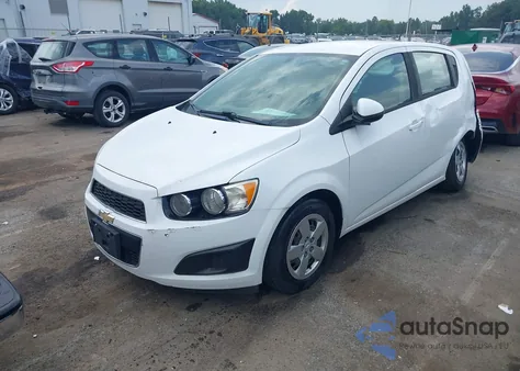 2016 Chevrolet Sonic Ls z USA, uszkodzony, nr VIN 1G1JA6SHXG4177027